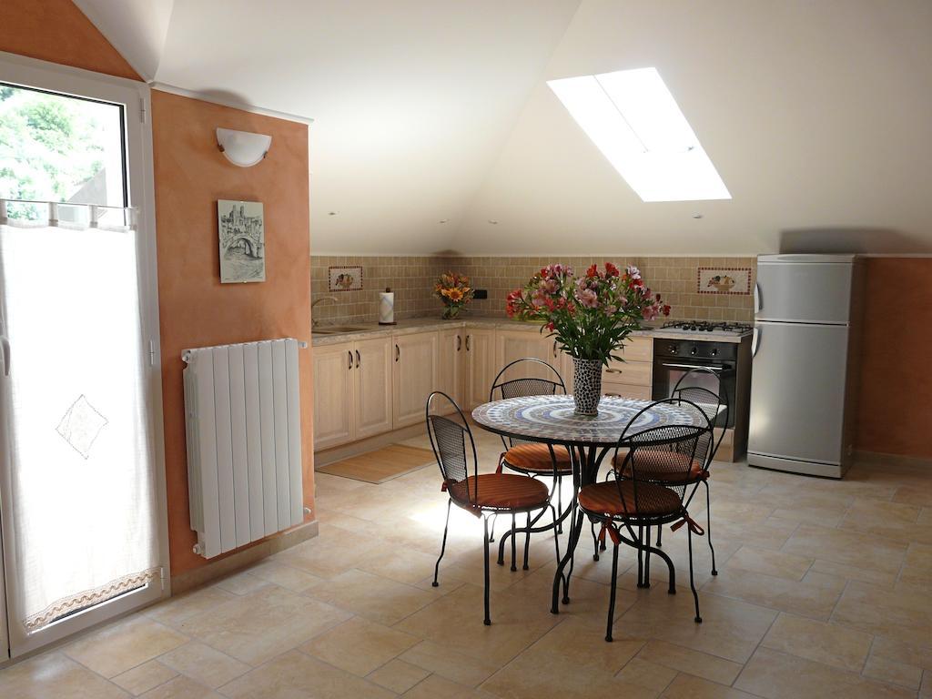 L'Albicocco Apartment Dolceacqua Phòng bức ảnh